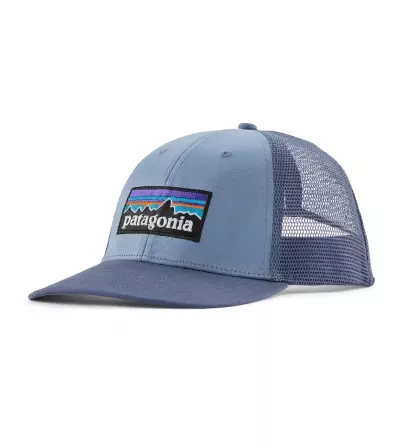 Шапка Patagonia P-6 Logo LoPro Trucker Hat